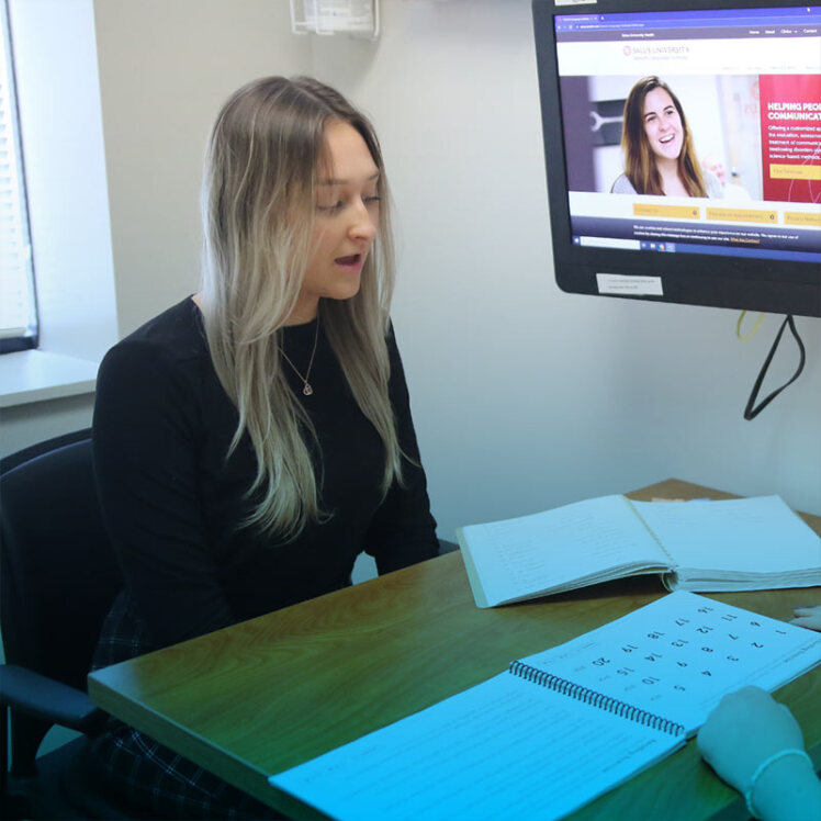 روش های درمان اختلالات گفتاری در کودکان و بزرگسالان