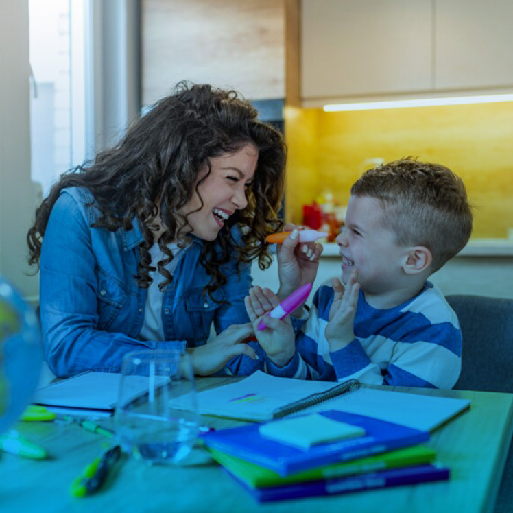 تقویت مهارت‌های اجتماعی کودکان طیف اوتیسم