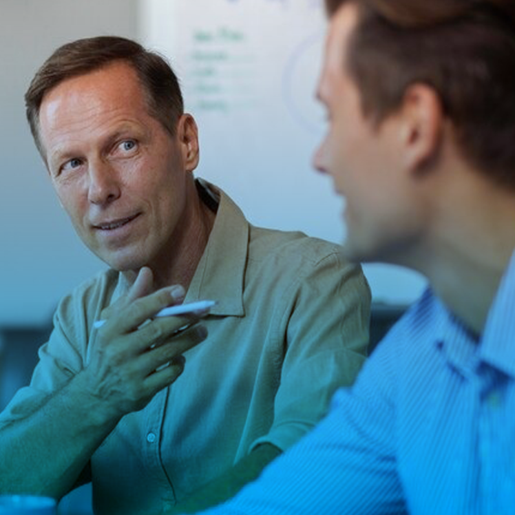 چه کسانی به گفتار درمانی نیاز دارند؟